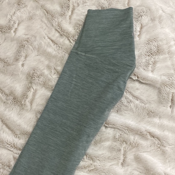 Lululemon align leggings - Picture 4 of 4